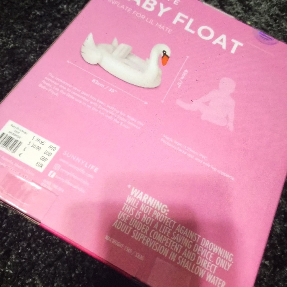 Baby float new - Picture 2 of 2